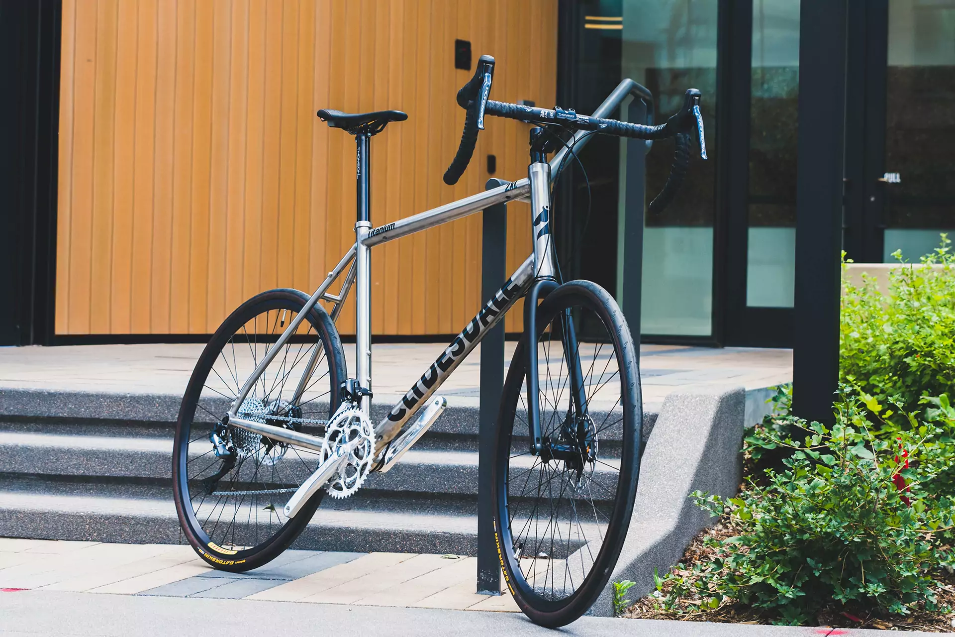 Handmade titanium bikes for big guys
